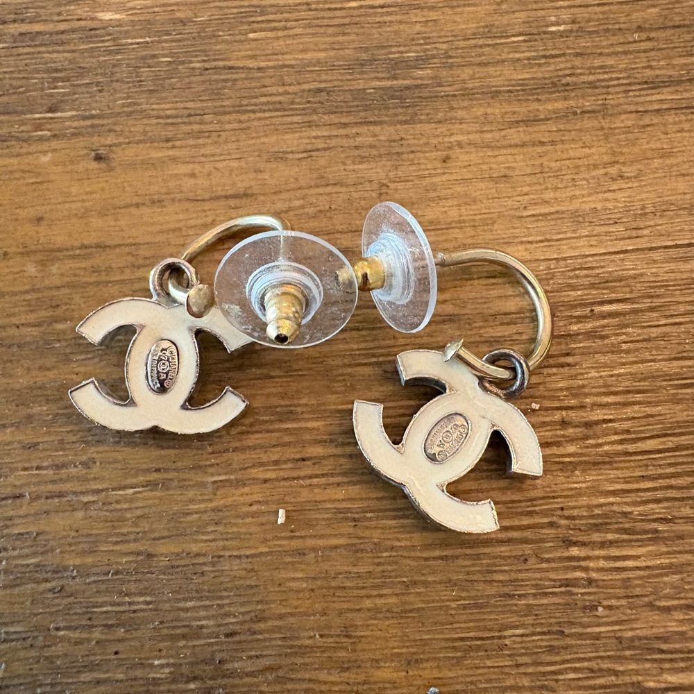 Chanel Gold Silver Interlocking Cc Earrings Boucl… - image 4